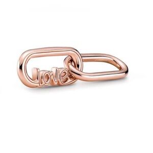 Pandora ME Styling
Love Word Link
Charm, Rose Gold-
Plated